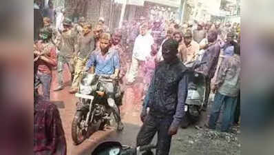 Shahjahanpur News: होली पर एक तरफ लाट साहब का जुलूस, दूसरी तरफ जुमे पर शब-ए-बारात, प्रशासन अलर्ट