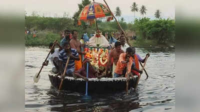 பரிசலில் வந்த பண்ணாரி அம்மன் சப்பரம் - கோலாகலத் திருவீதி உலா