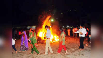 Holika Dahan 2022 Muhurat: 17 માર્ચના દિવસે ક્યા સમયમાં હોળીકા દહન કરશો, શું છે શુભ મુહૂર્ત અને પૂજા વિધિ? 