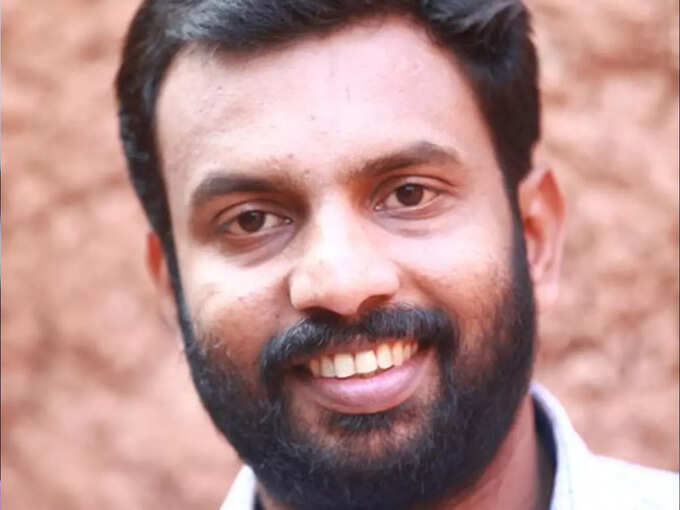 ​എഐഎസ്എഫ് യൂണിറ്റ് സെക്രട്ടറി, ജില്ലാ സെക്രട്ടറി...