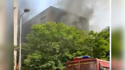 Breaking: சென்னை அண்ணாநகர் 5 மாடி கட்டிடத்தில் தீ விபத்து!