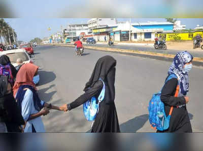 Hijab Row: ગુજરાતમાં વિવાદ ન વણસે માટે સરકારે પરિપત્ર બહાર પાડી સ્કૂલો અને કોલેજોને ચેતવી 