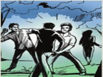 Delhi Crime: बेल पर बाहर आते ही तोता गैंगस्टर का ऑटो ड्राइवर पर हमला, पिस्टल तानी और जमकर पीटा