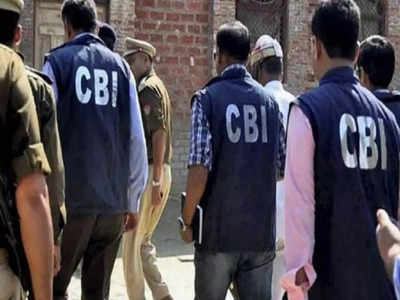 Bulandshahr News: 1 करोड़ की घूस मामले में इंस्पेक्टर के घर सीबीआई छापा, आरोपी परिवार के साथ फरार