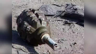 Srinagar Grenade attack: श्रीनगर में सुरक्षाबलों की नाका पार्टी पर ग्रेनेड अटैक, दो घायल