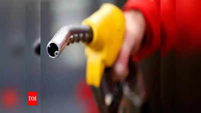 Petrol Diesel Price Today: ఊరట.. ఈరోజు పెట్రోల్, డీజిల్ ధరలు ఇలా