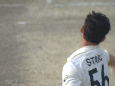 देखें वीडियो: मिशेल स्टार्क की इन दो गेंदों ने पाकिस्तान को किया हैरान, देखते ही देखते हवा में उड़ीं गिल्लियां