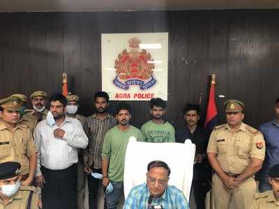 Agra News: इतनी चोरियां की कि खुद को नहीं याद, आगरा पुलिस ने गैंग को पकड़ा, IAS घर को भी बनाया निशाना