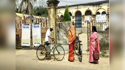 পুরসভা জয়ের আনন্দে বিনা নোটিশে বন্ধ পুর স্বাস্থ্য কেন্দ্র, ভোগান্তির শিকার রোগীরা