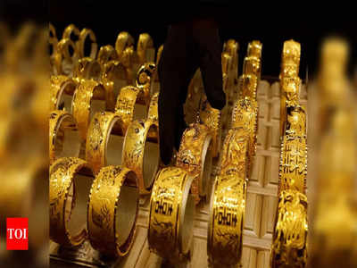 Gold Silver Price Today : హైదరాబాద్‌లో మారని బంగారం ధరలు, వెండి మాత్రం..