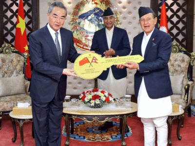 Nepal China BRI: भारत ही नहीं नेपाल ने भी ड्रैगन को दिया करारा झटका, खाली हाथ लौटे चीनी विदेश मंत्री वांग यी