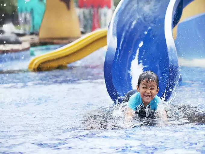 स्पलैश - द वाटर पार्क - Splash, The Water park, North Delhi in Hindi