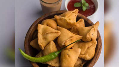 expensive samosa: समोसा महागल्याने राजीनामा; साधा समोसा ३० रुपये प्लेट केल्याने नाराजी