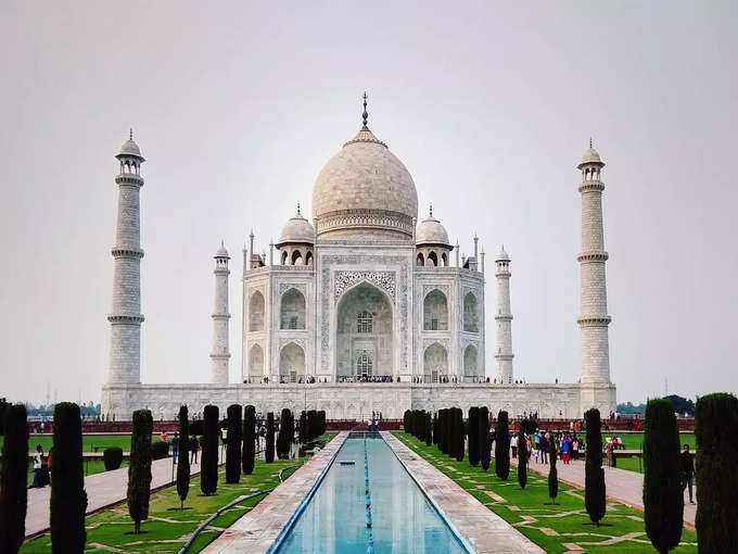दिल्ली के पास ताजमहल, आगरा - The Taj Mahal, Agra near Delhi in Hindi