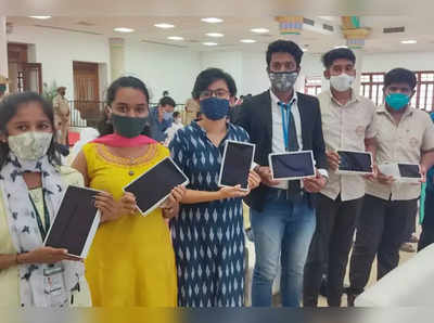 Namo E Tablet Yojana: ગુજરાતની વિદ્યાર્થીઓની ડિજિટલ સાક્ષરતા માટે સરકારનું મહત્ત્વપૂર્ણ કદમ