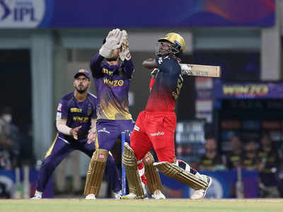 Dinesh Karthik-এর হাতেই বধ KKR, ৩ উইকেটে জয় RCB-র