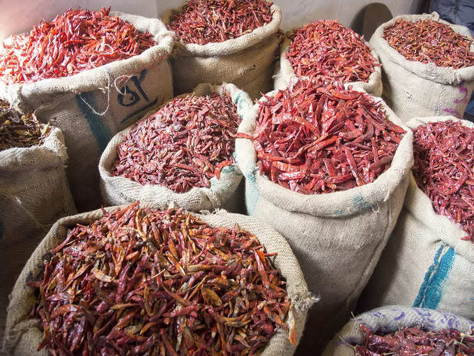 चांदनी चौक का खारी बावली - Khari Baoli Market in Chandni Chowk in Hindi
