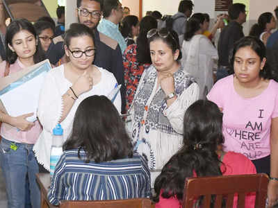 नवीन वैद्यकीय शिक्षण प्रणाली अंतर्गत विद्यार्थ्यांना हे काम करणे अनिवार्य