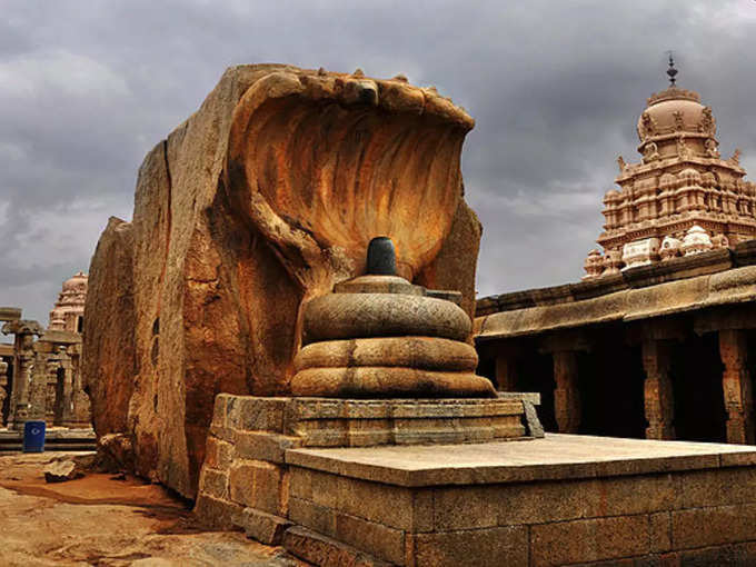 Veerabhadra temple, Andhra Pradesh: