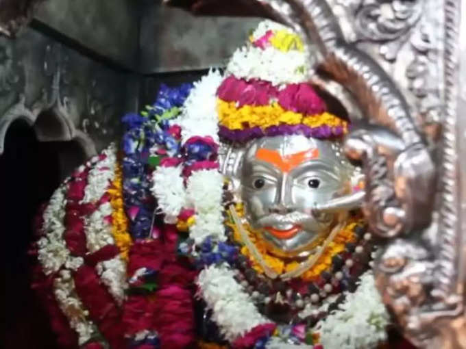 Kal Bhairav Nath Temple, Varanasi: