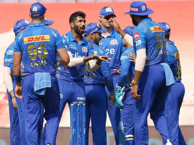 Jasprit Bumrah IPL: जोस बटलर के तूफानी शतक के बीच जसप्रीत बुमराह की दबंगई, यूं लूट ले गए पूरी महफिल