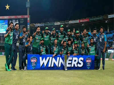 आजम का लगातार दूसरा शतक, पाकिस्तान ने ऑस्ट्रेलिया को नौ विकेट से हराकर 2-1 से सीरीज जीती
