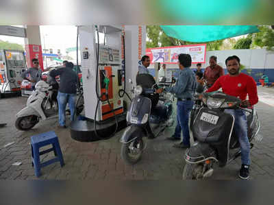 Petrol Diesel Price: આ શહેરમાં મળે છે 122 રૂપિયે લિટર પેટ્રોલ, વાહનચાલકો તોબા પોકારી ઉઠ્યા 