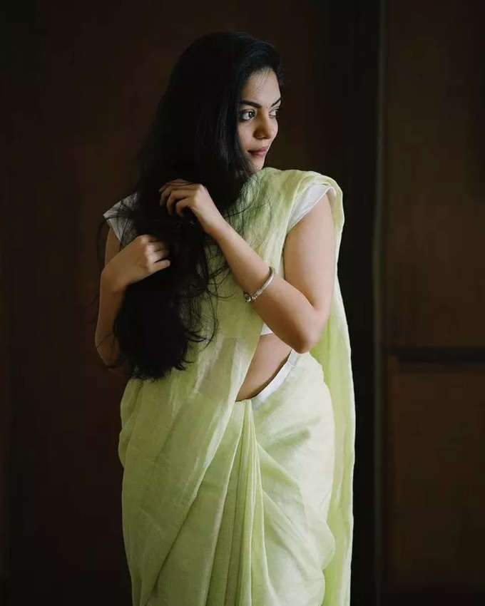 യാത്ര വിശേഷങ്ങളും