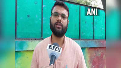 AMU Professor: भगवान ब्रह्मा, इंद्र और विष्णु के चरित्र पर सवाल उठाने वाले AMU प्रोफेसर पर केस दर्ज, चेयरमैन पर भी होगी कार्रवाई!