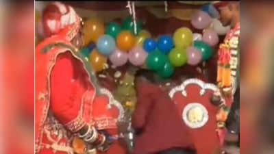 Viral Video: ಮದುವೆ ಮಂಟಪದಲ್ಲಿಯೇ ಫೈಟಿಂಗ್!: ತಮಾಷೆ ಹೊತ್ತಿಸಿತ್ತು ಕಿಡಿ!