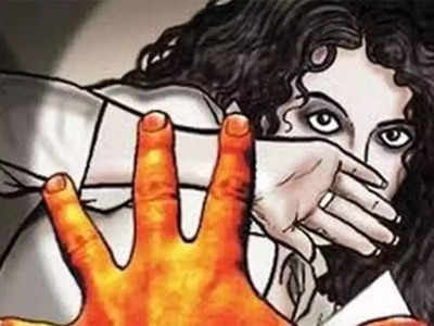 Rape Crime: यूपी के औरैया से दिल्ली लाकर रेप करने वाले 3 लोग गिरफ्तार, महिला ने डेढ़ साल तक रेप करने का आरोप लगाया