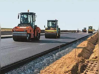 ஆமை வேகத்தில் வேலை.. தாமதமாகும் நெடுஞ்சாலைப் பணி!