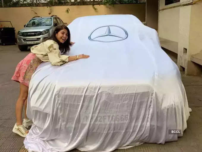 Shweta Tripathi has purchased a swanky new car