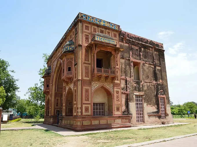 कांच महल - Kanch Mahal in Hindi
