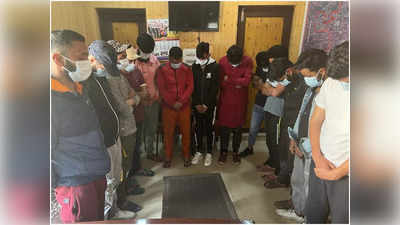 Jammu-Kashmir News: श्रीनगर में जामिया मस्जिद के अंदर नारेबाजी के मामले में 13 लोग अरेस्‍ट, सभी पर राजद्रोह का केस