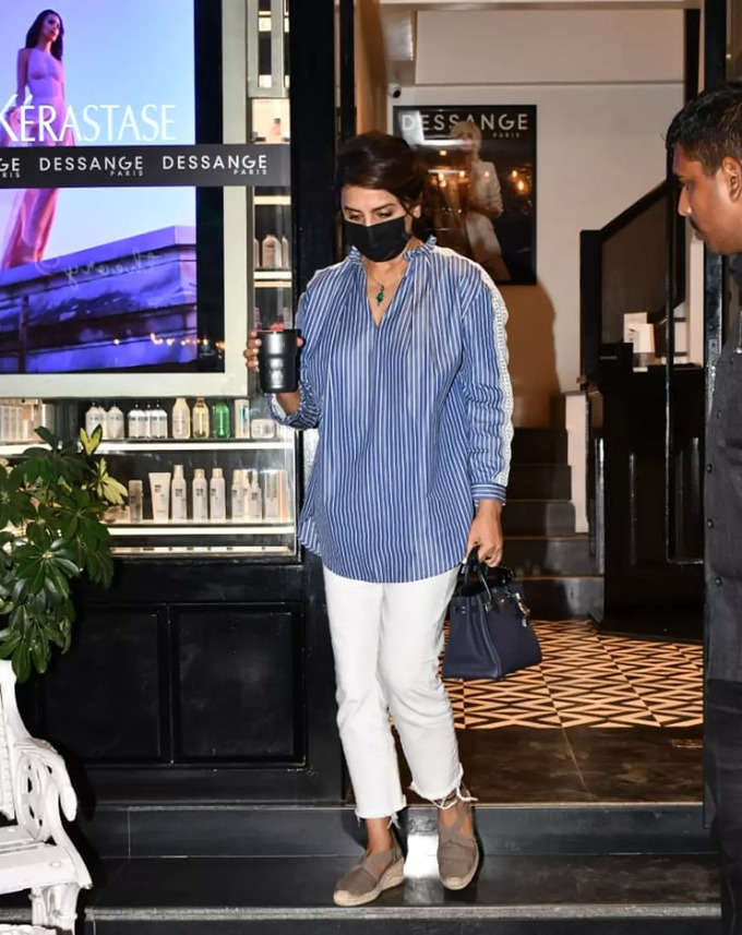 Ranbir marriage mother Neetu Kapoor stepped out for a salon session