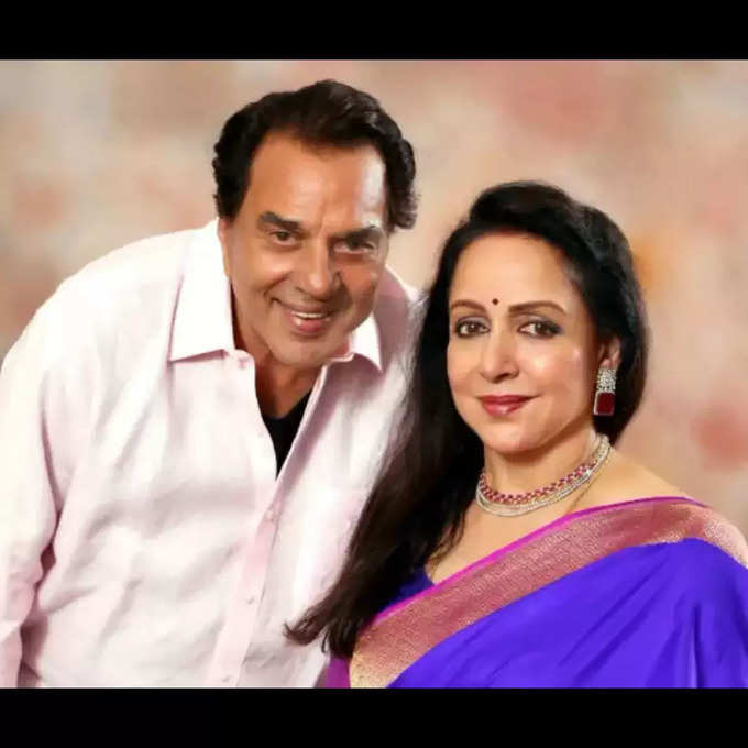 dharmendra hema malini age gap