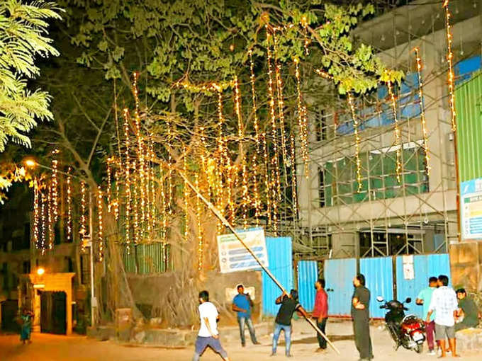 Lighting trail at Krishnaraj bungalow in Bandra