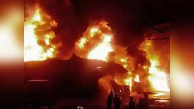 Ghaziabad News: वो जल रही थीं, हम बस देखते ही रह गए...गायों को मरता देख बिलख पड़े आसपास के लोग