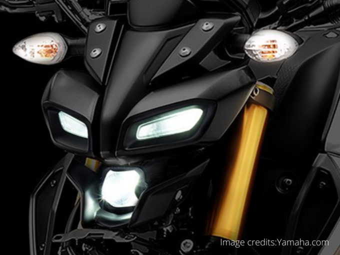 Yamaha MT 15 2.0 headlight