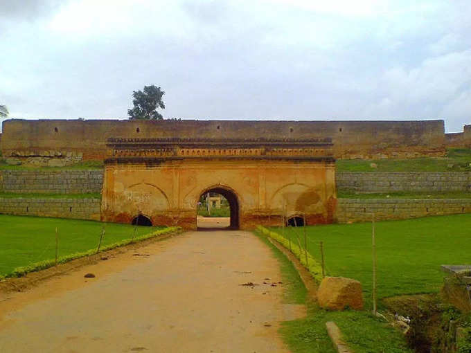 ​ದೇವನಹಳ್ಳಿ ಕೋಟೆ