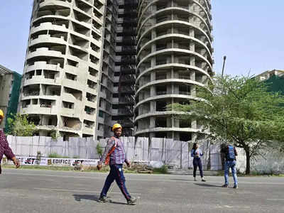 Noida Twin Tower Blast: सुपरटेक एमराल्ड कोर्ट में ट्रैफिक किया गया वन-वे, स्पीड लिमिट हुई 10 किमी