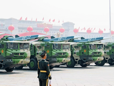 China Nuclear Weapons: तूफानी रफ्तार से चीन बना रहा परमाणु बम, जमीन, हवा, समुद्र से हमले की तैयारी, भारत की बढ़ेगी टेंशन