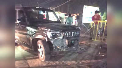 Indurikar Maharaj Accident : कीर्तनकार इंदुरीकर महाराज यांच्या गाडीचा अपघात, ट्रॅक्टरला धडकली कार