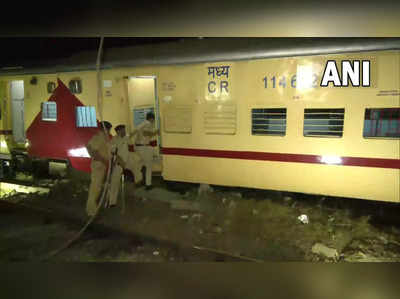 Puducherry Express: मुंबई में पुडुचेरी एक्सप्रेस के तीन डिब्बे पटरी से उतरे, कोई घायल नहीं