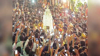 ಬೆಂಗಳೂರು: ನೋಡಬನ್ನಿ ಕರಗ ವೈಭವ, ತಿಳಿಯಬನ್ನಿ ಇದರ ಐತಿಹ್ಯ