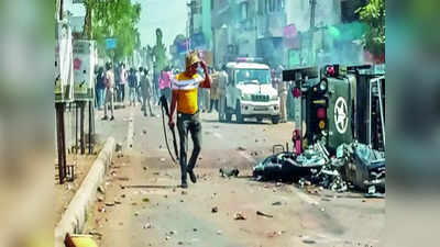 Gujarat Khambat News: बाबा और मामा के ऐक्शन बाद अब गुजरात में भी दौड़ा बुल्डोजर, अवैध कब्जे के साथ उखाड़ी गई झाड़ियां