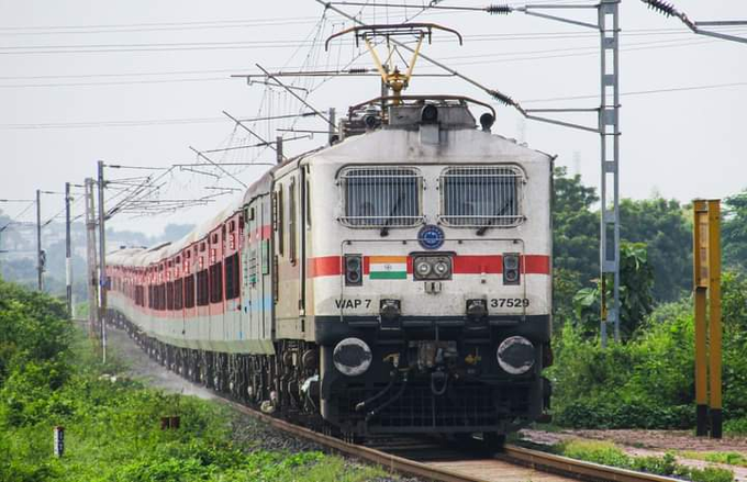 கூடுதலாக தூங்கும் வசதி