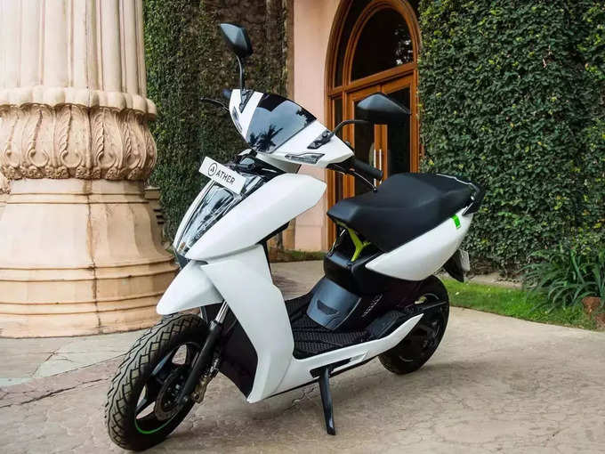 Ather 450X and 450 Plus Electric Scooter 1