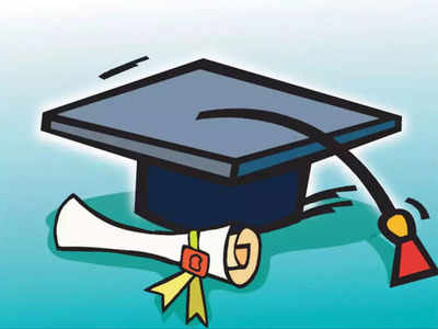 UGC Offering Two Degrees At A Time: एकाचवेळी असे करा दोन अभ्यासक्रम पूर्ण...